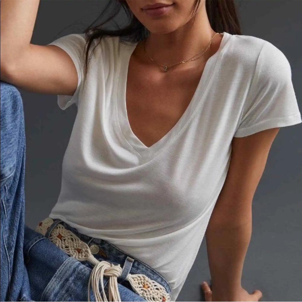 daily practice Anthropologie Deep V-neck tee top White Size large NEW ANTHRO NWT